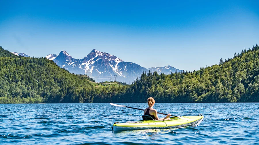 Lake kayaking near me