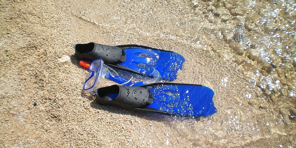 Snorkeling fins